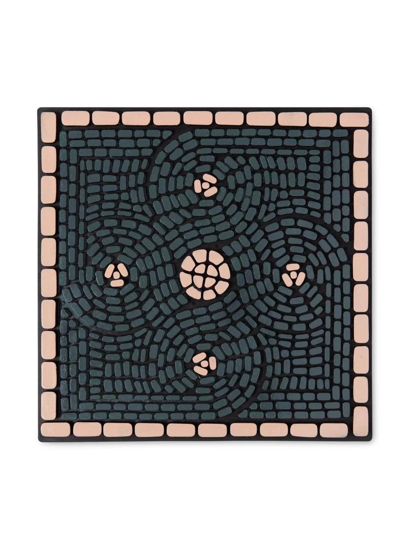 Roman Mosaic Stepping Stone - Image 2